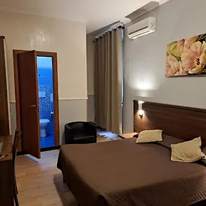 Hotel Leone, Rome